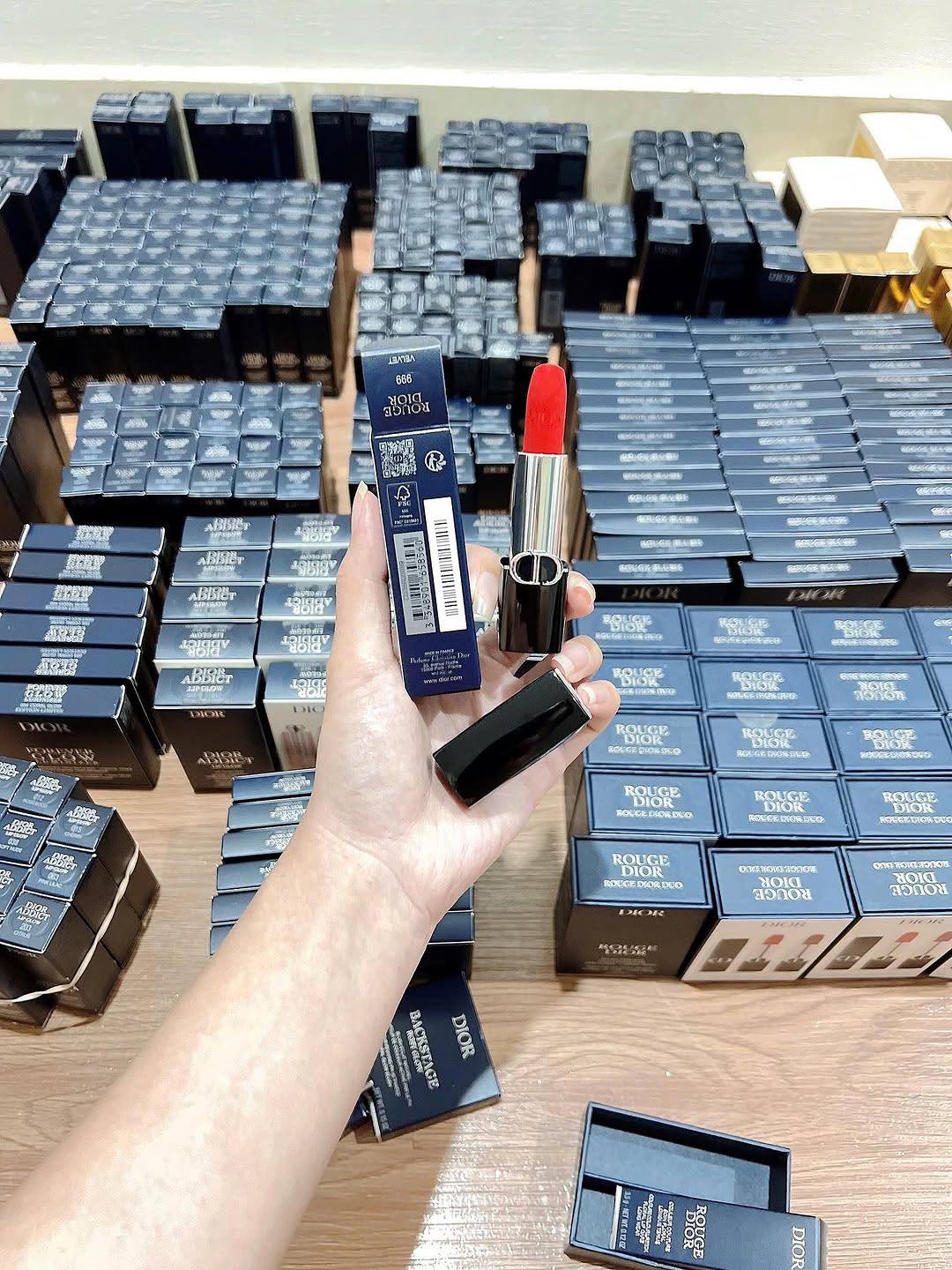 Cosmetics Pallets Cosmetics Pallets