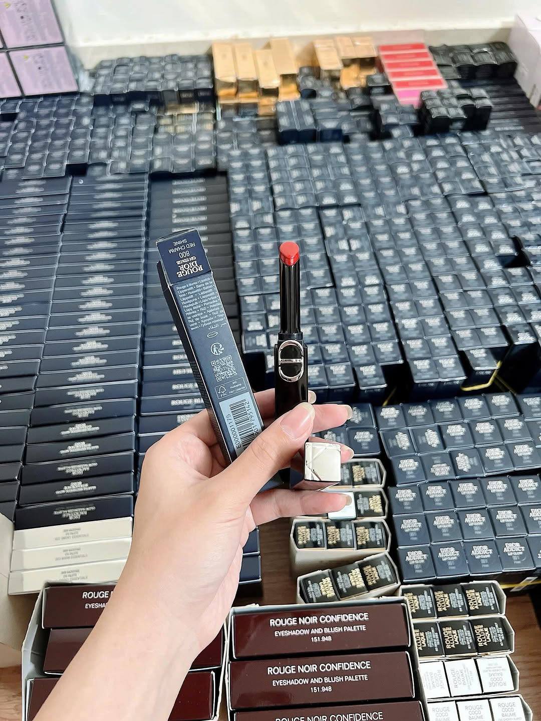 Cosmetics Pallets Cosmetics Pallets