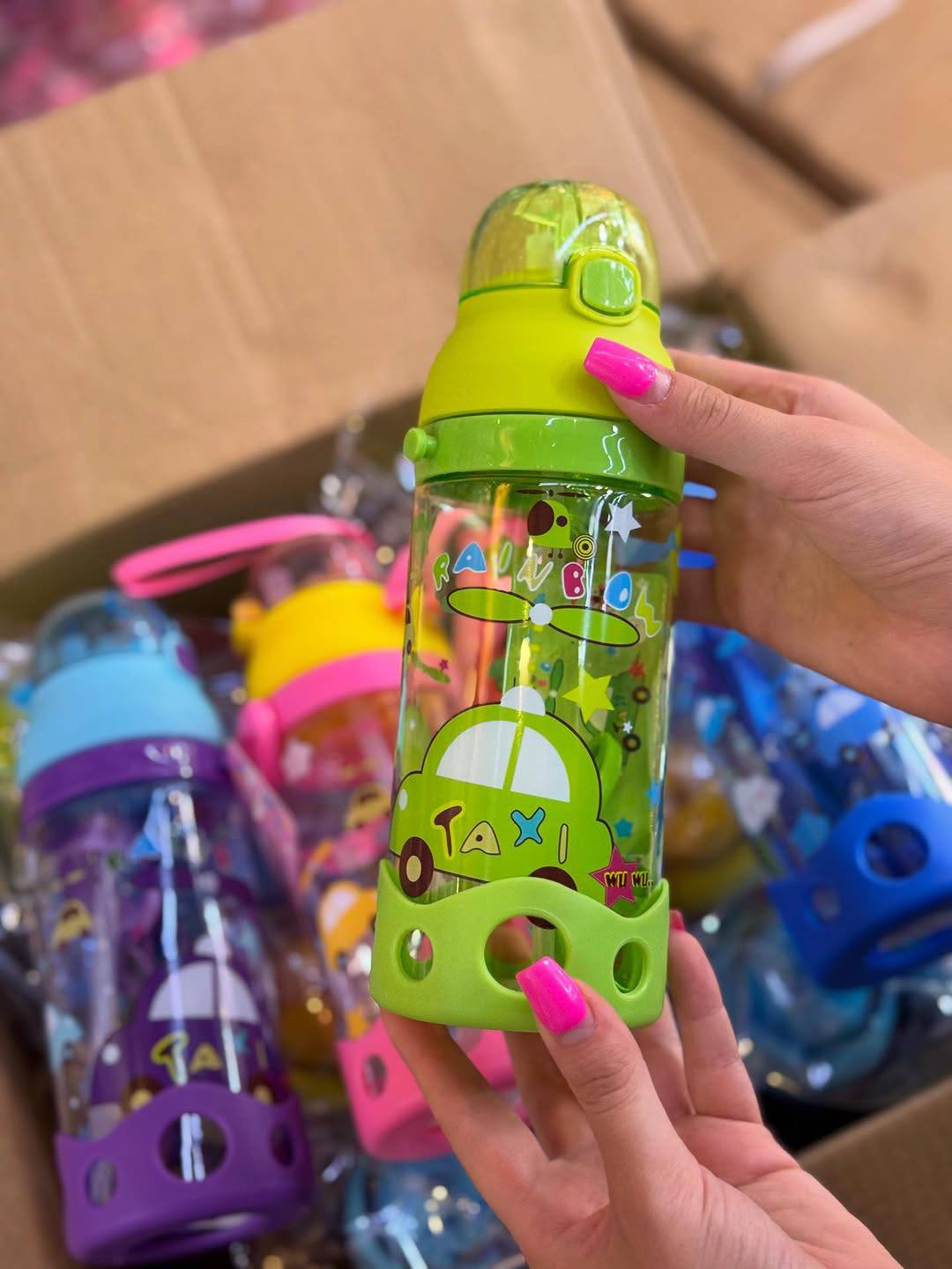 Children’s Water Bottles Pallets Children’s Water Bottles Pallets